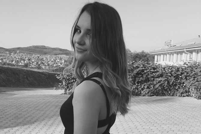 Tamara S, Tamara Stojanović Tamara S, Tamara Stojanović
