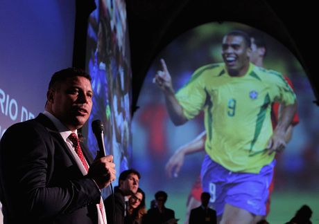 Luis Nazaria de Lima Ronaldo Luis Nazaria de Lima Ronaldo