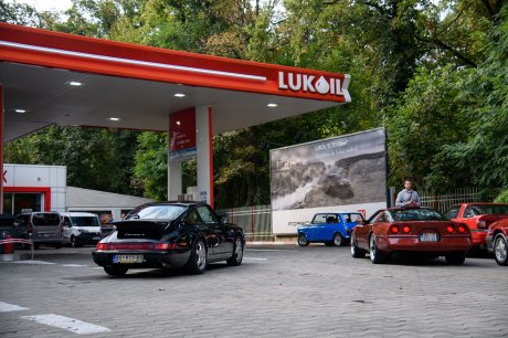 Lukoil Cars & Coffee