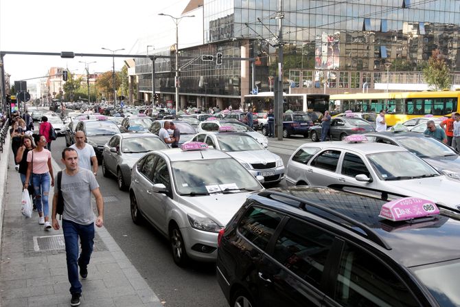 Štrajk taksi vozila, taksisti, taxi