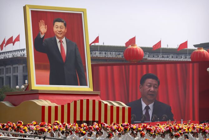 Kina parada 70 godina od osnivanja Republike Kina parada 70 godina od osnivanja Republike
