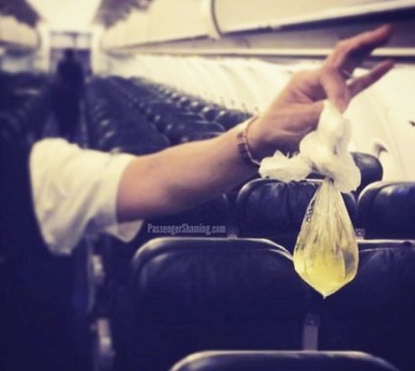 putnici užasi foto: Instagram/PassengerShaming