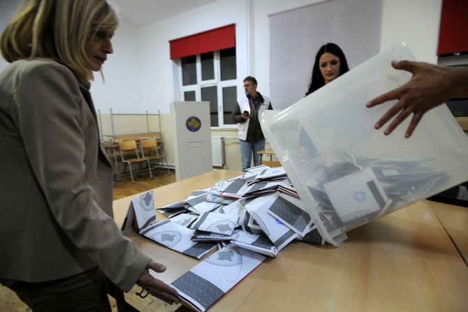 Kosovo izbori glasanje Kosovo izbori glasanje