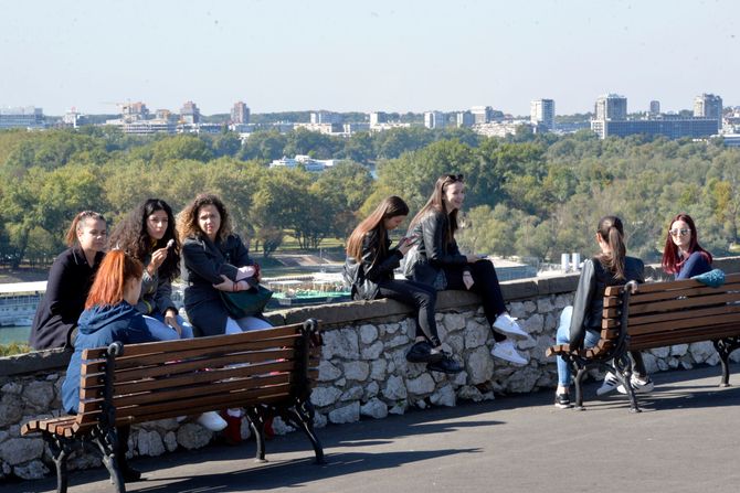 BEOGRAD lepo sunčano VREME vremenska PROGNOZA BEOGRAD lepo sunčano VREME vremenska PROGNOZA