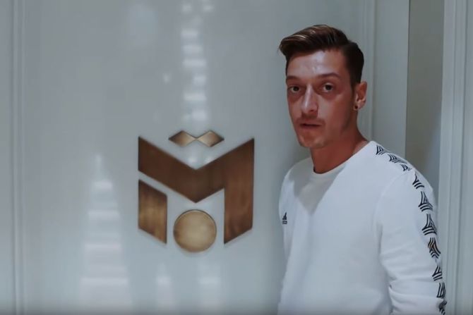 Mesut Ozil kuća u Londonu