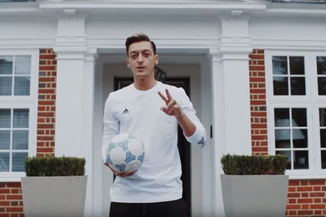 Mesut Ozil kuća u Londonu