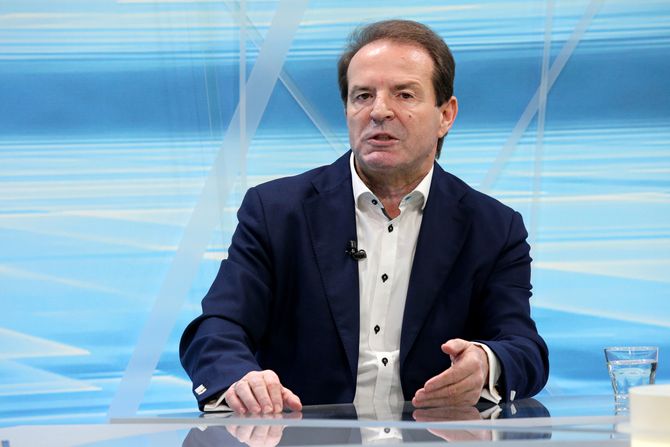 Bogoljub Karić Bogoljub Karić