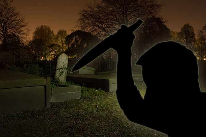 noz, groblje, grob, grobnica, horor, bizar, spomenik, spomenici nadgrobni noz, groblje, grob, grobnica, horor, bizar, spomenik, spomenici nadgrobni