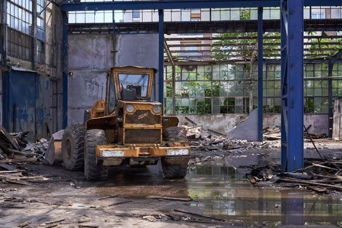 Fabrika Radoje Dakić, bager