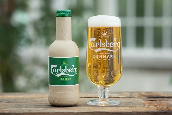 Carlsberg paper pivo