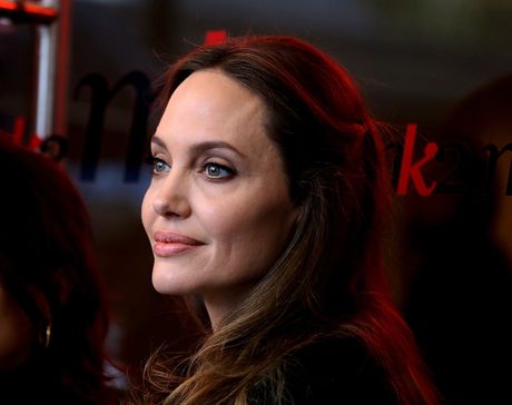 Angelina Jolie, Anđelina DŽoli