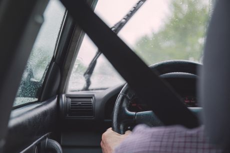 Kola,. Automobil, Bara, Voda, Kisa Kola,. Automobil, Bara, Voda, Kisa
