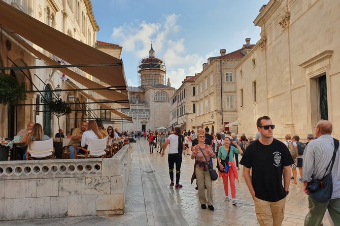 U ovaj grad najviše dolaze Britanci, Amerikanci i Azijati