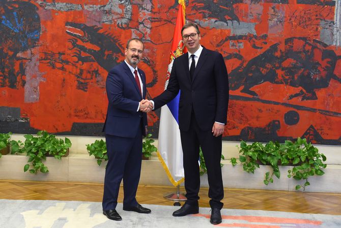 Vučić i Godfri Vučić i Godfri