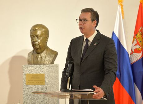 Aleksandar Vučić, otkrivanje biste