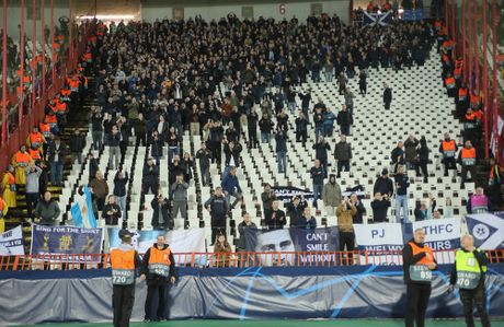 FK Crvena zvezda, Totenhem FK Crvena zvezda, Totenhem