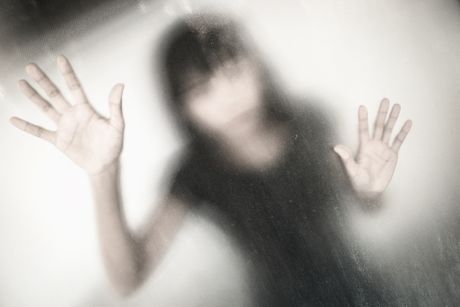 Nasilje, prostitucija, devojka, zlostavljanje Nasilje, prostitucija, devojka, zlostavljanje