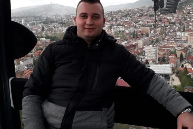 Haris Polić taksista Haris Polić taksista