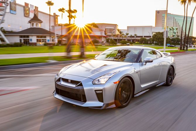 Nissan GTR