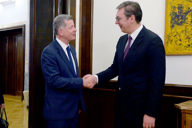 predsednik Srbije Aleksandar Vučić i ministar spoljnih poslova Velike Britanije predsednik Srbije Aleksandar Vučić i ministar spoljnih poslova Velike Britanije