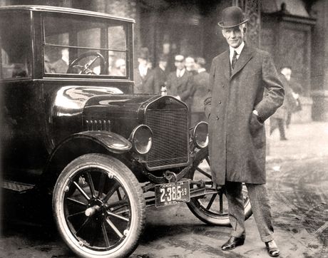 Henri Ford, Henry Ford with Model T, Hotel Iroquois, Buffalo NY 1921 Henri Ford, Henry Ford with Model T, Hotel Iroquois, Buffalo NY 1921