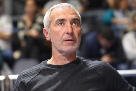 Slađan Šćepović Slađan Šćepović
