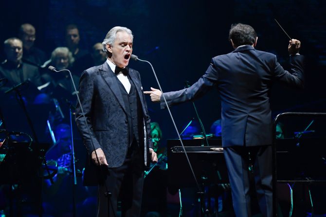 Andrea Bocelli Andrea Bočeli Andrea Bocelli Andrea Bočeli