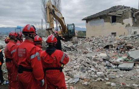 Albanija, Tumane, akcija spasavanja, zemljotres, MUP RS