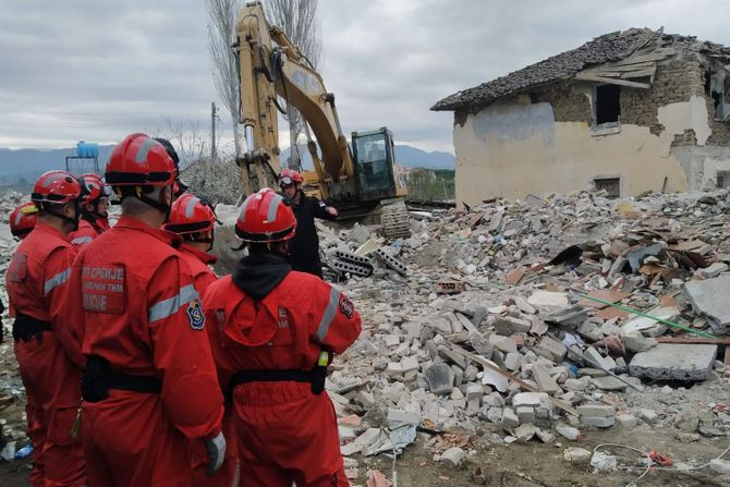 Albanija, Tumane, akcija spasavanja, zemljotres, MUP RS