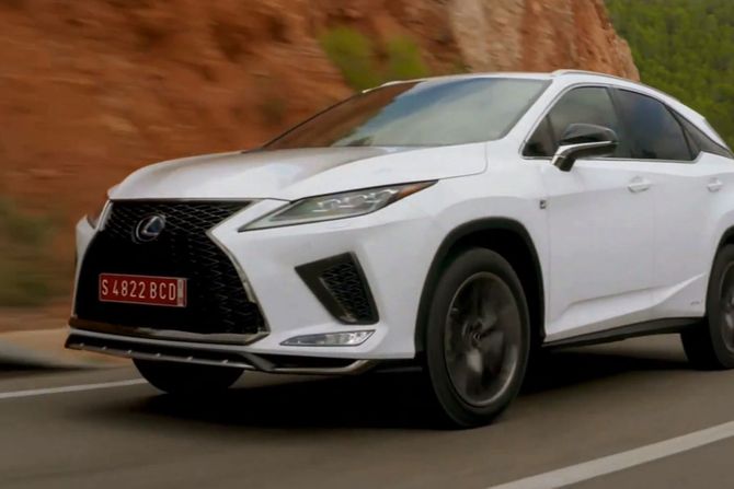 Lexus RX