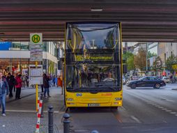 nemačka, Berlin, gradski javni prevoz autobus