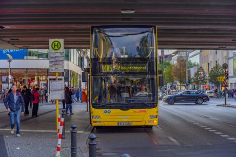 nemačka, Berlin, gradski javni prevoz autobus