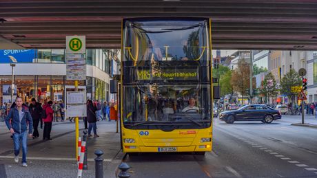 nemačka, Berlin, gradski javni prevoz autobus