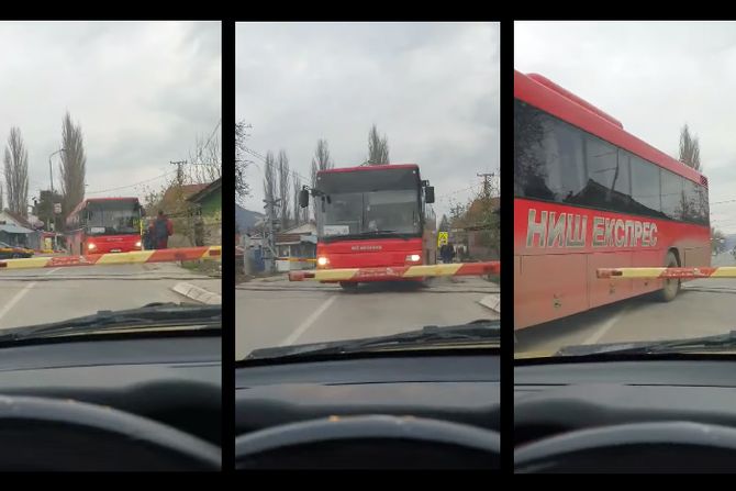 Autobus Niš ekspres i prelaz