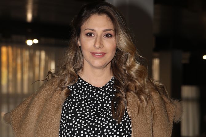 Kristina Radenkovic, RTS Novogodišnji Program, Kristina Radenkovic, RTS Novogodišnji Program,