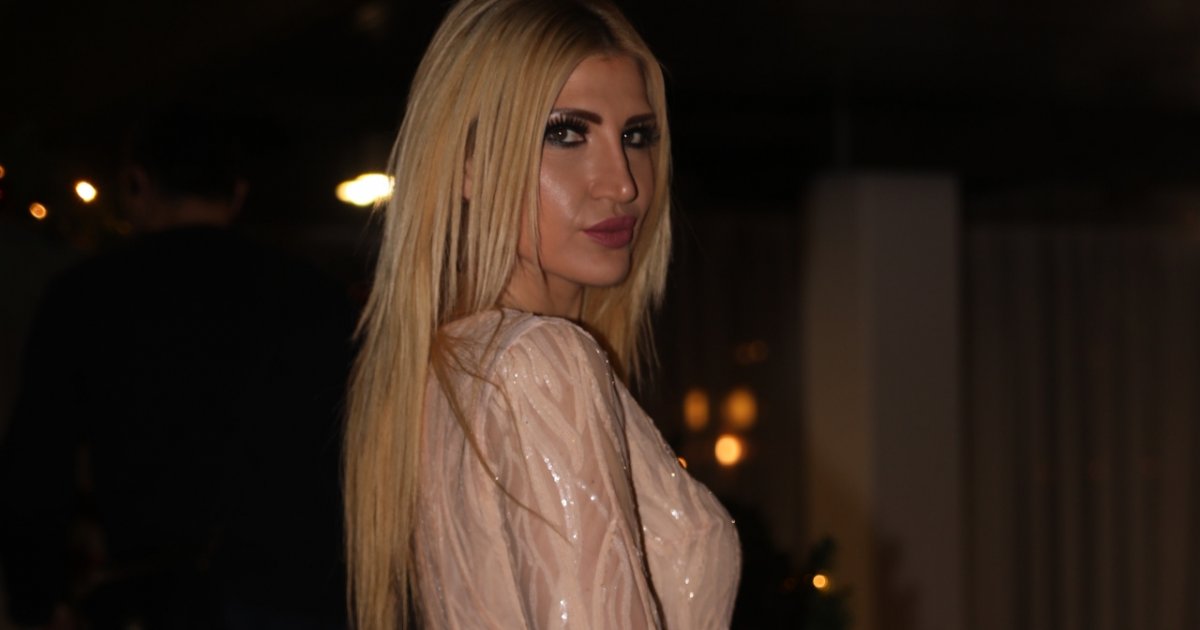 Jovana za par meseci ulazi u šestu deceniju, a zbog 11 kg koje je skinula izgleda bombastično: “Meso usporava”