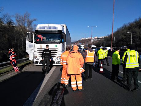 Saobraćajna nesreća, Bratislava, vozač kamiona