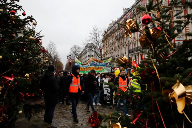 Pariz Francuska protesti penzione reforme