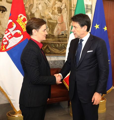 Ana Brnabic, Rim Ana Brnabic, Rim