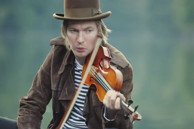 Lajk Feliks, violinista, violina