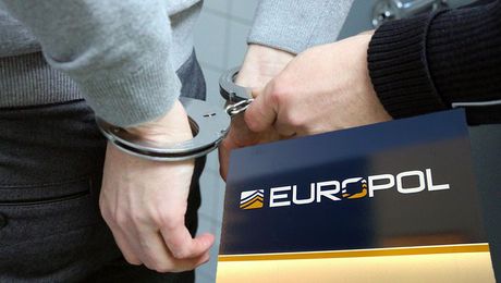 Hapšenje lisice, europol, evropol