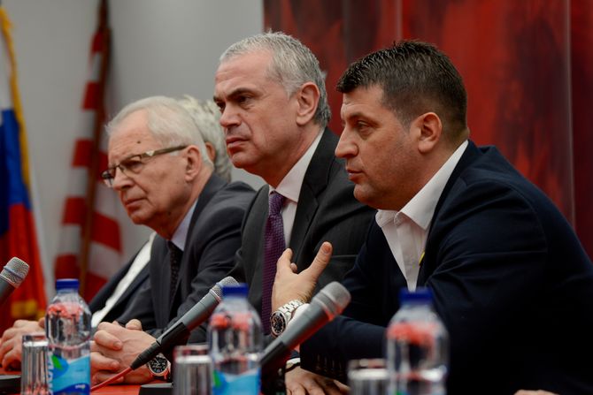 Terzic, sat - SRBIJA CRVENA ZVEZDA TRENER