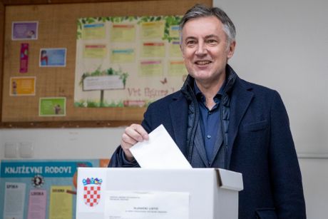 Miroslav Škoro, izbori, glasanje Miroslav Škoro, izbori, glasanje