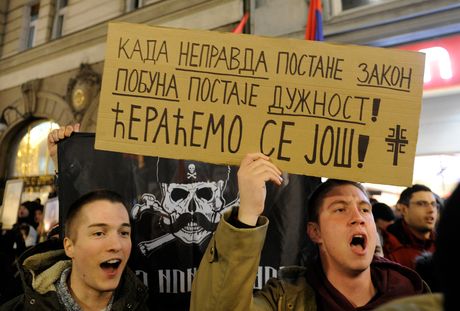 Beograd, protest ispred ambasade crne gore