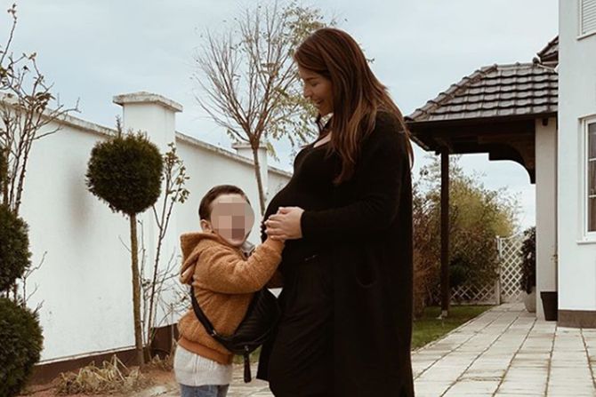 Seka Aleksic, sin Jakov Seka Aleksic, sin Jakov