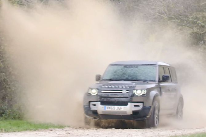 Land Rover Defender