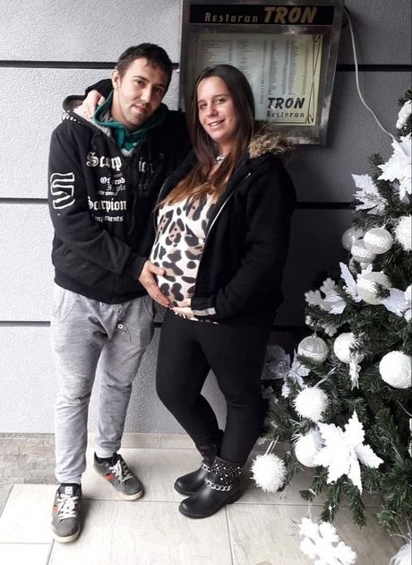 Džesika Floranović, porodilja Džesika Floranović, porodilja