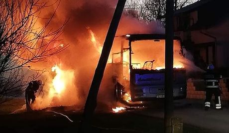 Školski autobus Hrvatska požar