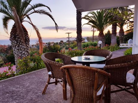 Alexandros Palace Hotel
