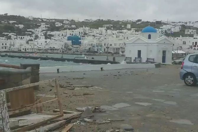 Mikonos nevreme